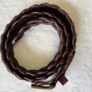 Dockers men’s braided leather belt.  Dark Brown. 34/85.